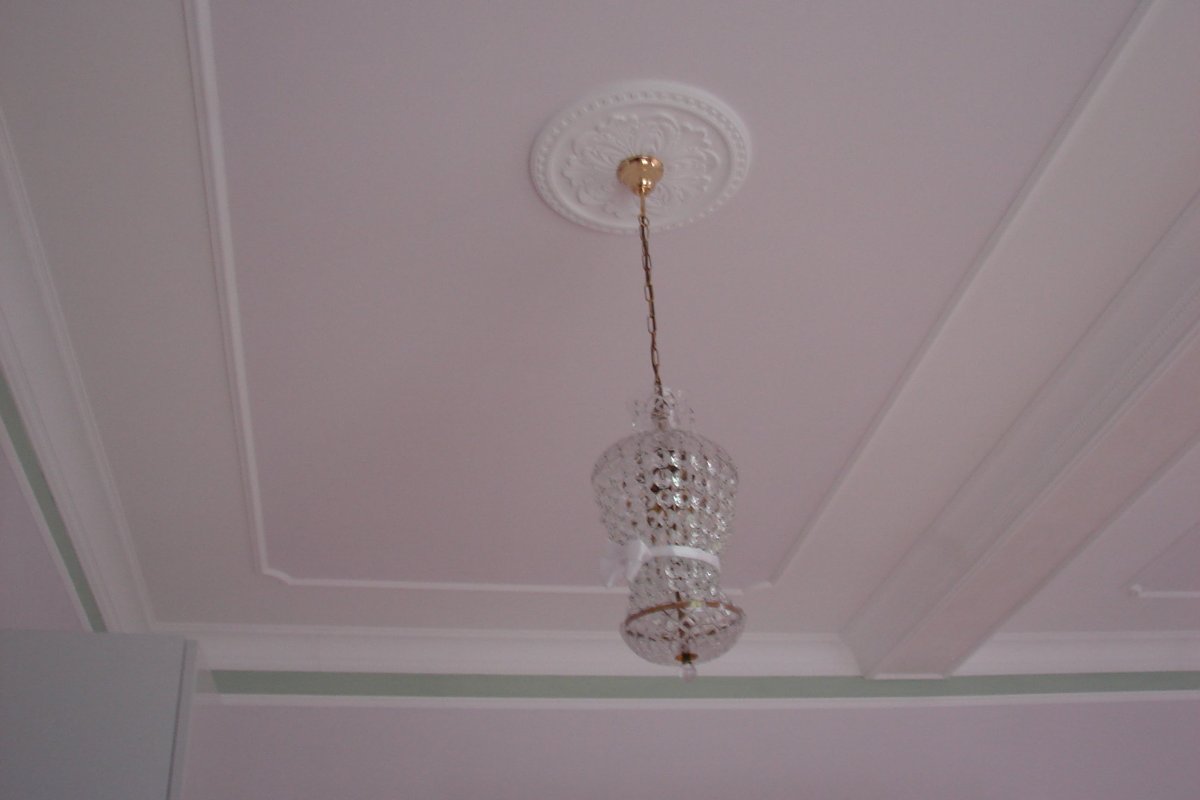 Classic ceiling after painting